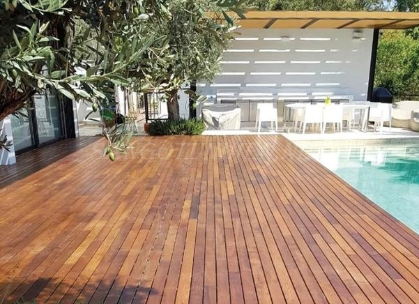 Sàn gỗ teak ngoài trời cao cấp & Giá tốt