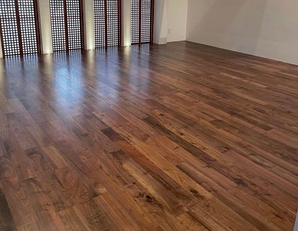 Sàn gỗ kỹ thuật Óc Chó giá tốt mới nhất