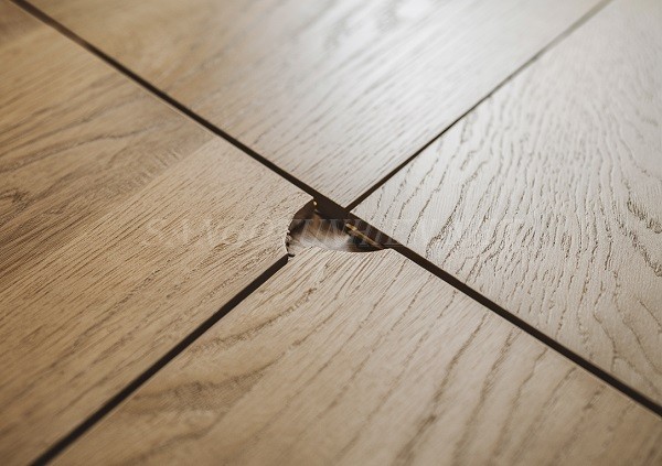 Cách khắc phục sàn gỗ bị hở khe, hèm 