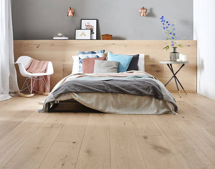 Mẫu sàn gỗ phòng ngủ đẹp màu nâu nhạt