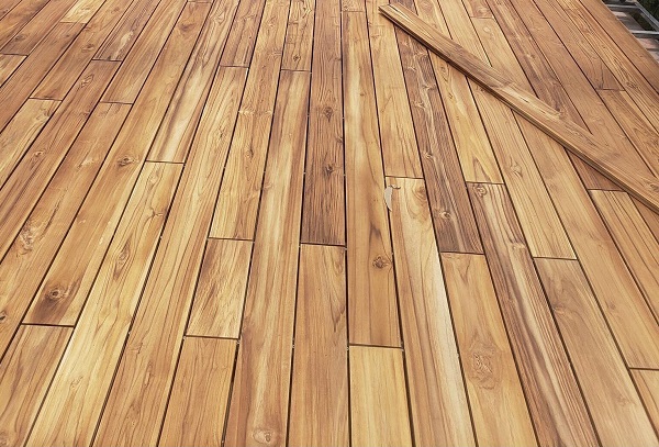  Sàn gỗ Teak lắp ngoài trời