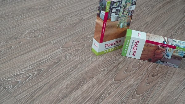 Sàn gỗ ThaiStep T165 vân gỗ đẹp đặc trưng, dễ kết hợp nội thất