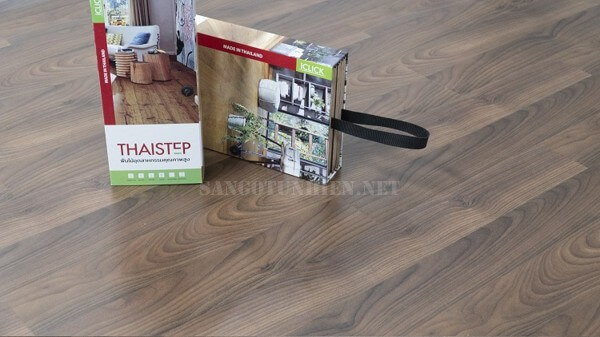 Sàn gỗ ThaiStep T805 màu vân gỗ đẹp + Catalog