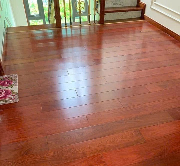 Sàn gỗ Giáng Hương màu sắc đẹp