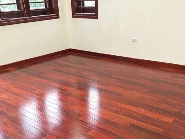 Sàn gỗ Hương Lào