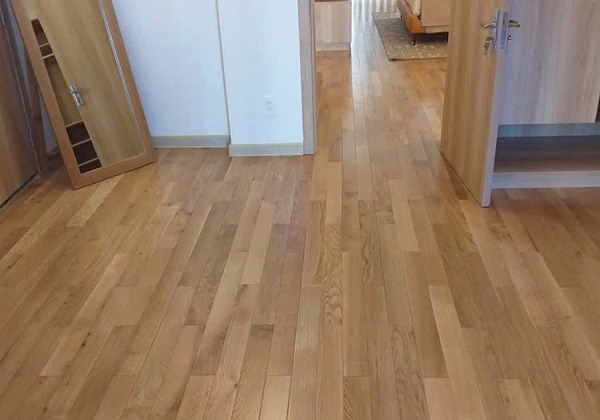Sàn gỗ Sồi lát phòng khách và phòng ngủ