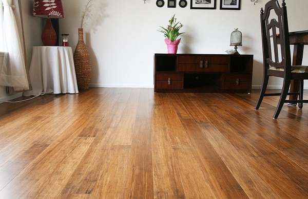 Sàn gỗ Tre mộc mạc tự nhiên sau nhiều năm