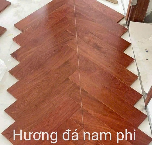 Thi công Sàn gỗ Hương đá xương cá Nam Phi