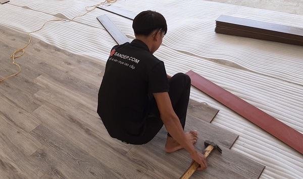Thợ thi công sàn gỗ Sàn Đẹp