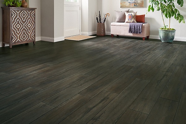 thương hiệu sàn nhựa màu đen